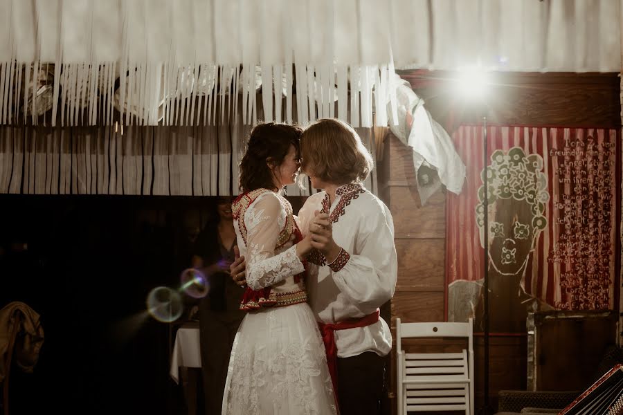 Wedding photographer Kinga Mucha (muchaart). Photo of 24 October 2023