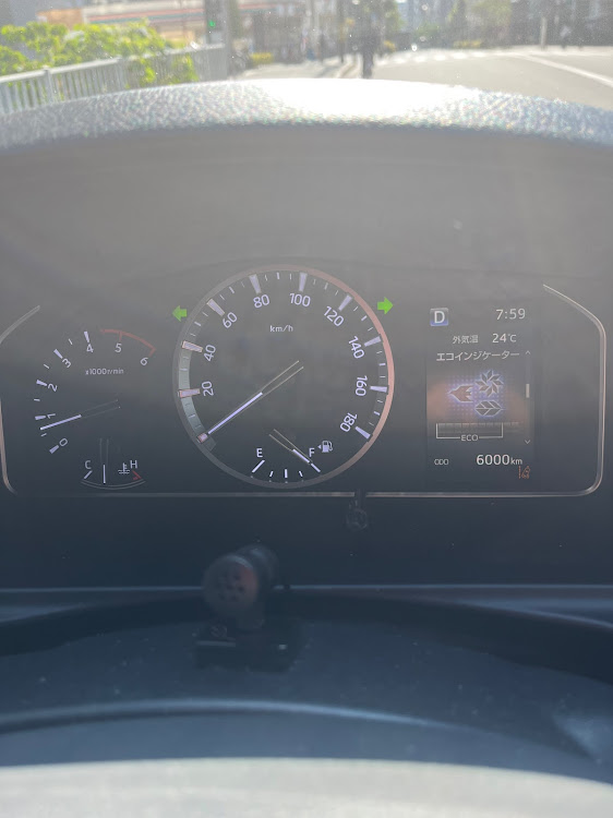 ハイエースバンの６月もよろしくお願いします・60000キロ達成・ハイエース4WD・通勤快速車に関するカスタム事例の投稿画像1枚目