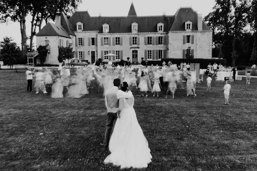 Fotógrafo de bodas Bertrand Roguet (piranga). Foto del 28 de julio 2023