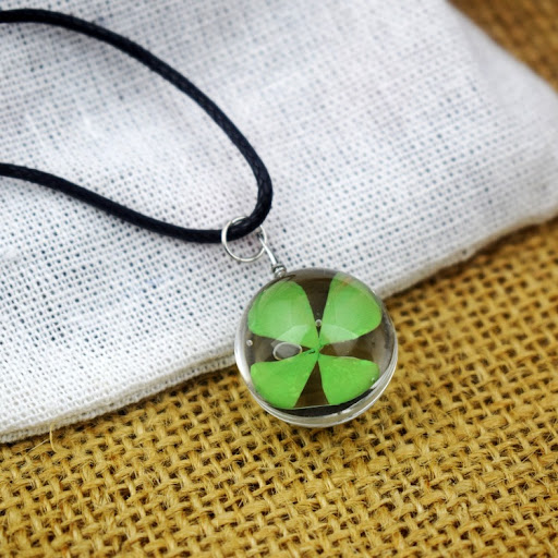 10 necklace