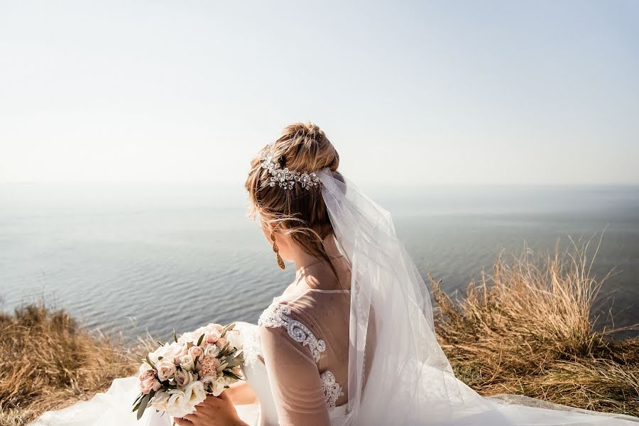 Fotografo di matrimoni Tiana Mars (tianamars). Foto del 20 febbraio 2019