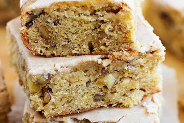 Brown Butter Glazed Banana Nut Blondies