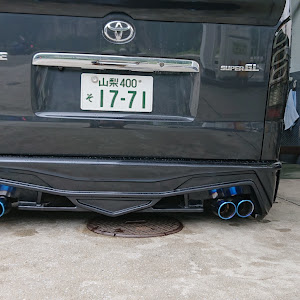 ハイエースバン TRH200V