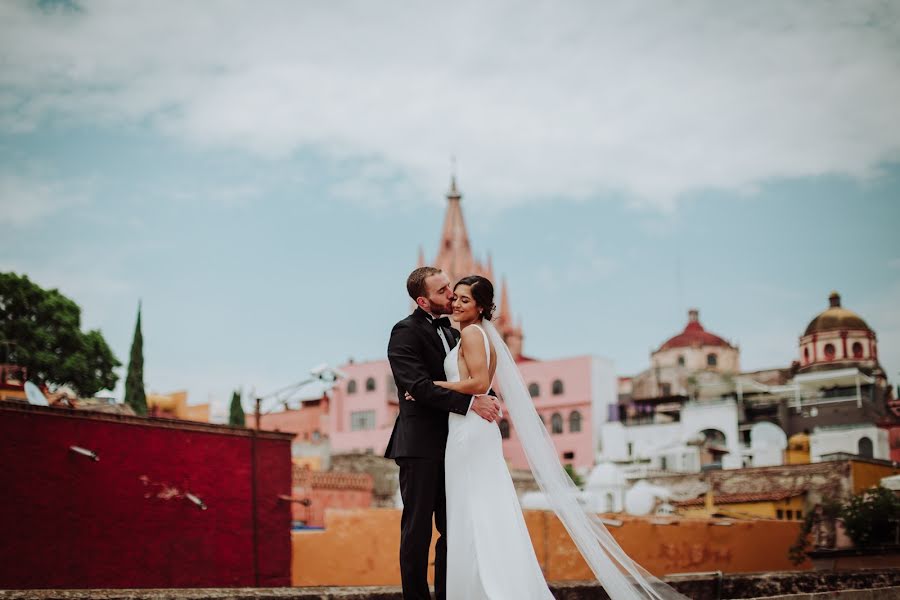 Fotografer pernikahan Guillermo Van Olst (gvoweddings). Foto tanggal 19 Agustus 2019