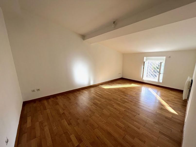 Location  appartement 3 pièces 51 m² à Saint-Chamond (42400), 510 €