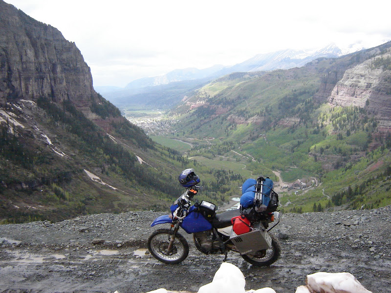 IMAGE: https://lh3.googleusercontent.com/_lifXeCxyLBQ/SkBCJtyw5UI/AAAAAAAAA3w/lnPuvdUbtuM/s800/DSC02935.JPG