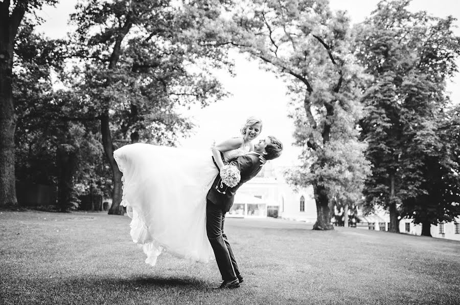 Fotografo di matrimoni Karel Fort (fortkarel). Foto del 27 agosto 2017