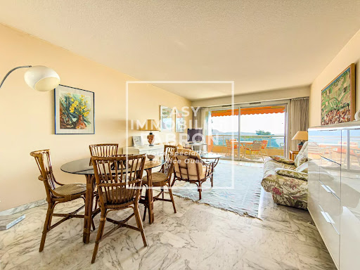 Apartment with terrace and pool 5