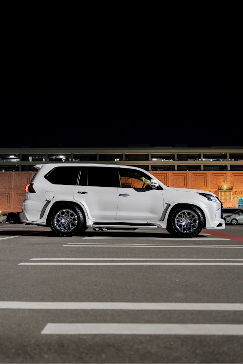 T&T FORGED さんが投稿したレクサスLX570・lx570・ランクル200・lexus lx570・ttforgedに関するカスタム事例の投稿画像3枚目