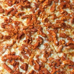 16" Buffalo Chicken Gourmet Pizza