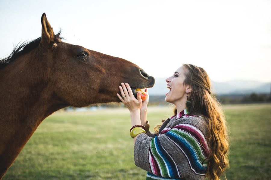 Photographe de mariage Valentina Piksanova (valiashka). Photo du 21 janvier 2015