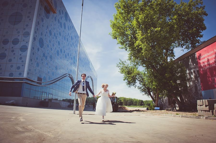 Fotógrafo de casamento Alya Malinovarenevaya (alyaalloha). Foto de 27 de julho 2017