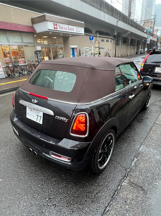 ミニ コンバーチブルのミニクーパー好きな人と繋がりたい・R57・R57MINIクーパーS コンバーチブル・ミニクーパーSに関するカスタム事例の投稿画像2枚目