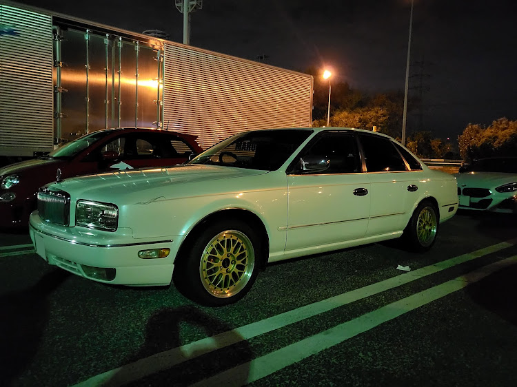 プレジデントJSのオフ会・車楽会・w126・定例会ミーティング・ケーニッヒに関するカスタム事例の投稿画像1枚目
