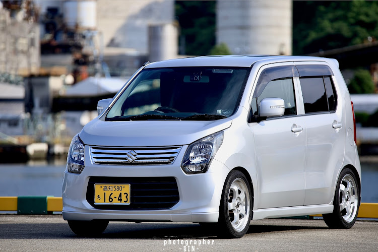 ワゴンRの高知港・EOS RP・タムロン70-210・キャンギャル募集・モデルさん募集に関するカスタム事例の投稿画像1枚目