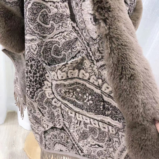 Title 5, Womens Plus Size Knitted Fringed Shawl Cape wi...