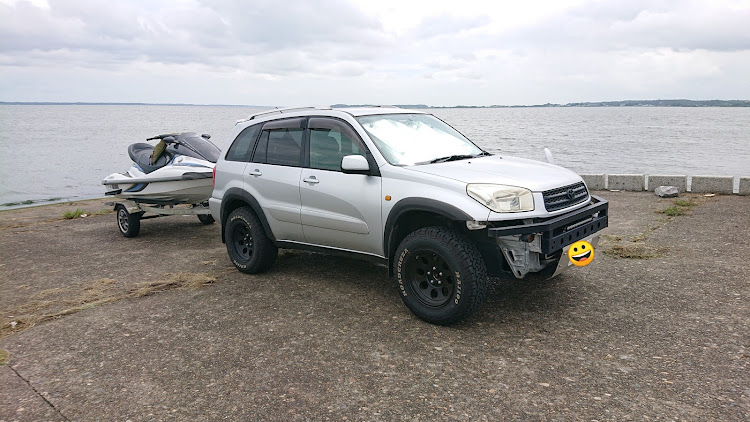 RAV4 Lのジェットスキー・茨城県・霞ヶ浦・休日の過ごし方・RAV4に関するカスタム事例の投稿画像1枚目