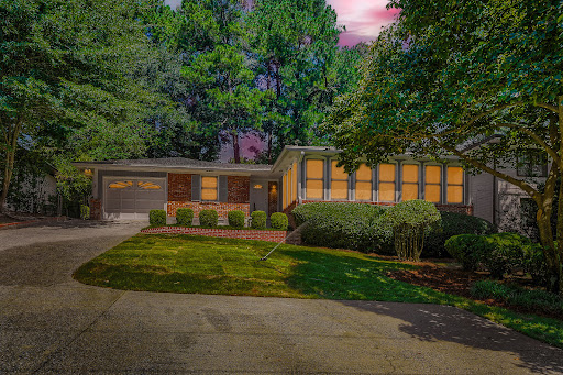 House with garden 3