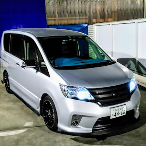 セレナ C26型