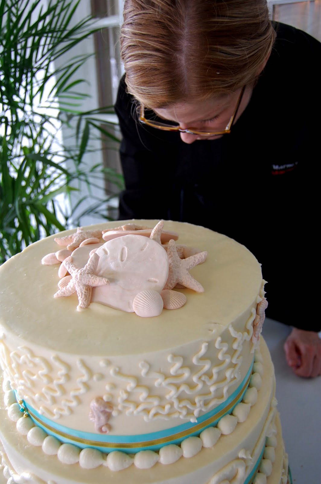 beach wedding cakes