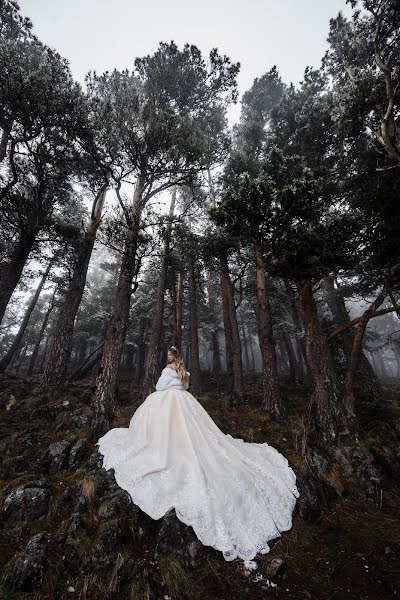 Wedding photographer Konstantin Trifonov (koskos555). Photo of 1 November 2019
