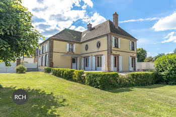 maison à Nogent-le-Roi (28)