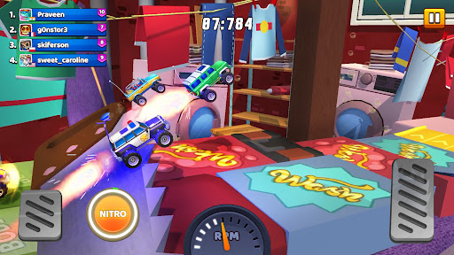 Screenshot Nitro Jump - Car Racing