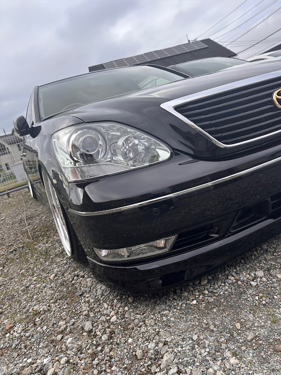 セルシオのセルシオを超えるのはセルシオだけ・c仕様 インテリアセレクション・CELSIOR・TOYOTA・セルシオ乗りと繋がりたいに関するカスタム事例の投稿画像1枚目