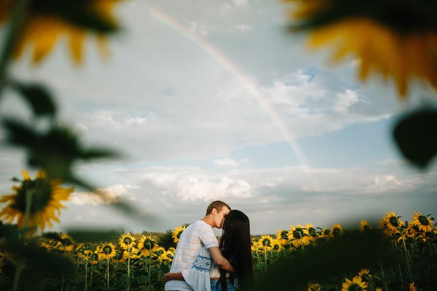 Fotógrafo de casamento Mariya Cherkasova (marrianche). Foto de 14 de agosto 2017