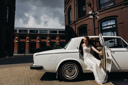 Fotógrafo de casamento Anton Metelcev (meteltsev). Foto de 7 de fevereiro 2019