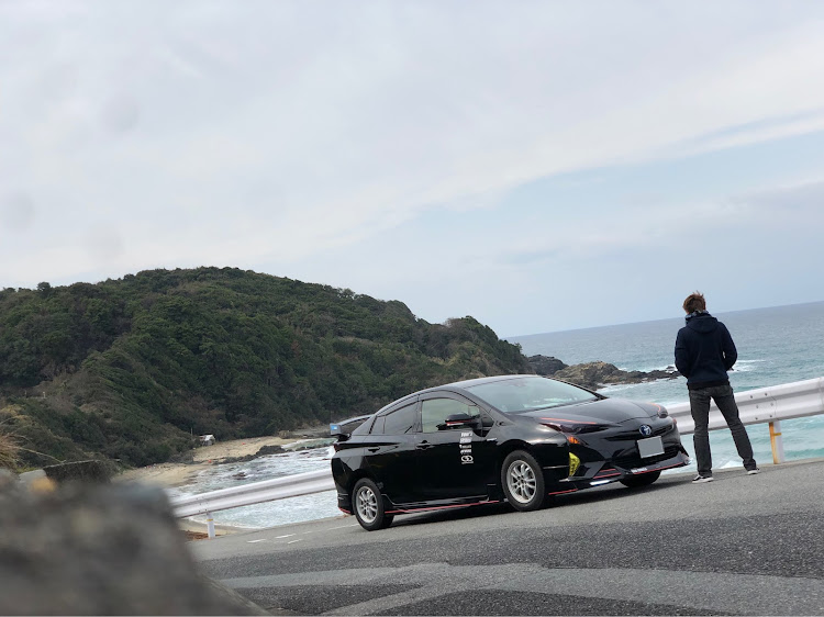 プリウスのドライブ・電車とコラボに関するカスタム事例の投稿画像2枚目