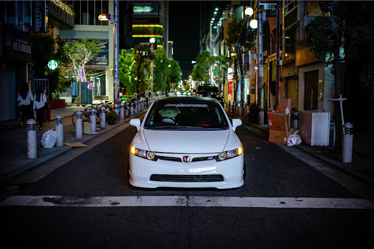 シビックのHONDA・CIVIC・FD2・写真に関するカスタム事例の投稿画像1枚目