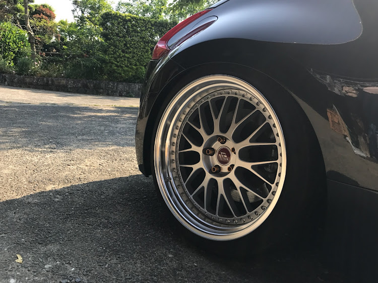 フェアレディZのwork・ジスタンスw10m・フェアレディZ34・ホイールに関するカスタム事例の投稿画像1枚目