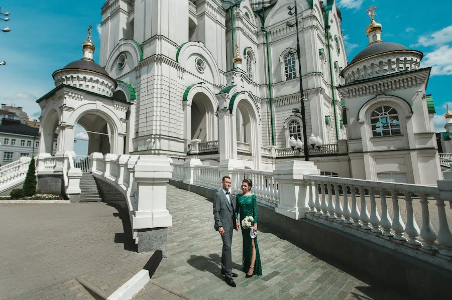 Fotografo di matrimoni Aleksandr Azarov (azarov). Foto del 27 aprile 2022