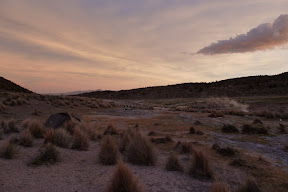 Coucher de soleil sur les geysers