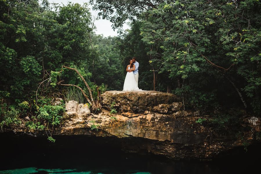 結婚式の写真家Claudia Del Rivero (claudiadelrivero)。2016 2月12日の写真