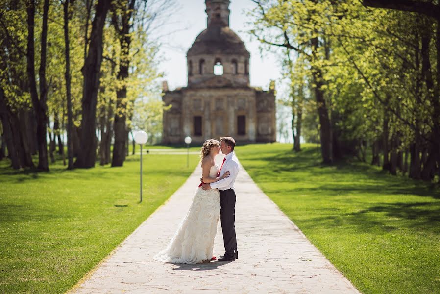 Wedding photographer Aleksandr Savchenko (savchenko). Photo of 13 June 2013