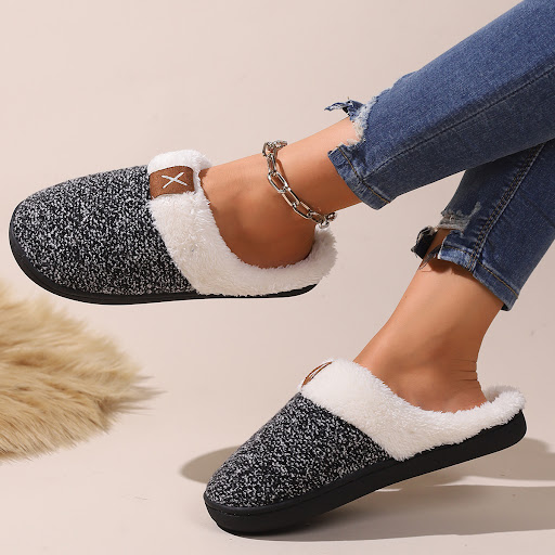 Title 10, Winter Plush Slippers for Women Men, Thick Bott...