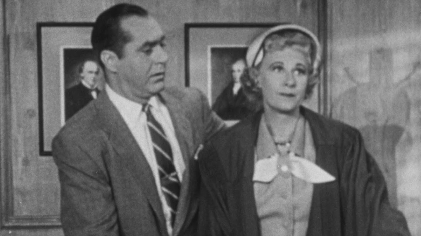 Watch I Married Joan live