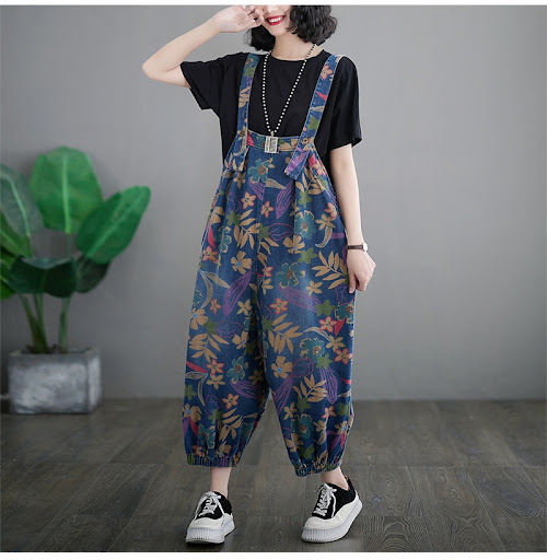 Title 8, Loose Slimming Slim Fit Printed Cropped Denim S...