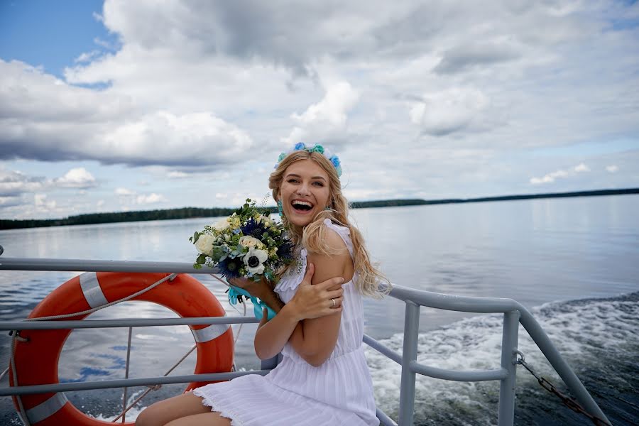 Wedding photographer Ekaterina Kutuzova (kutuzoffa). Photo of 13 July 2019