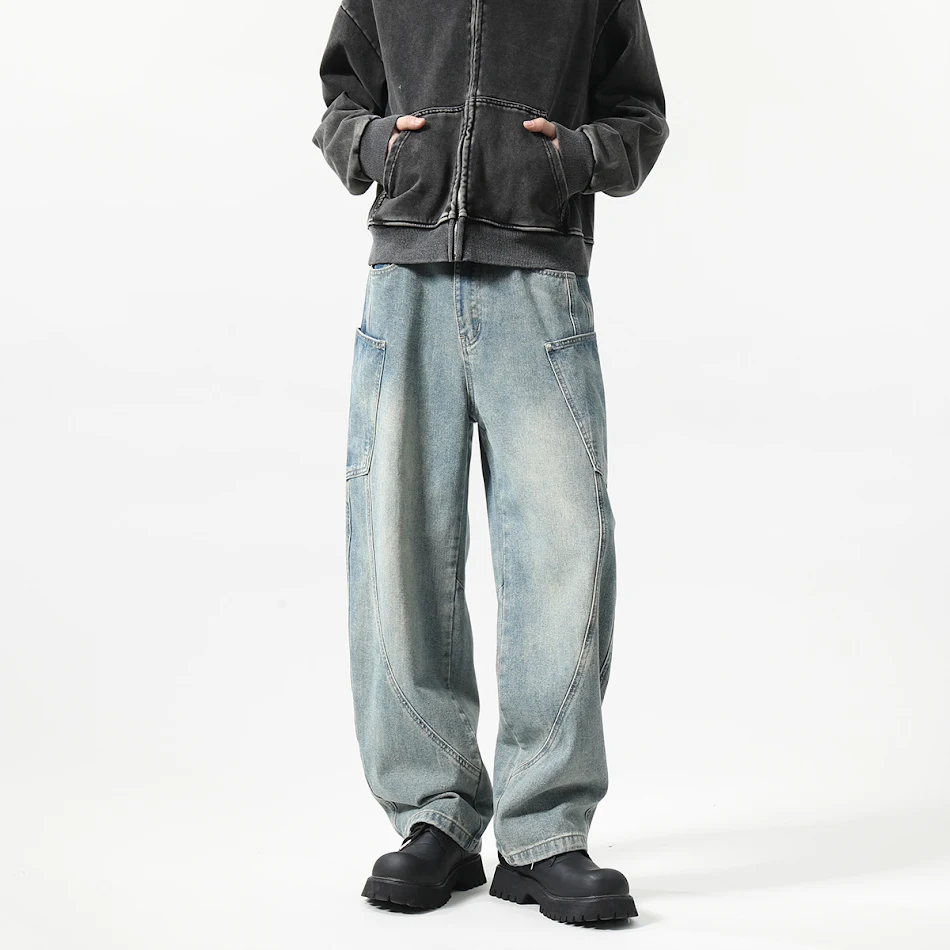 Nove muške Matchet pantalone sa šavovima, trodimenzionalni dizajn. Udobne i moderne pantalone za svakodnevni stil.