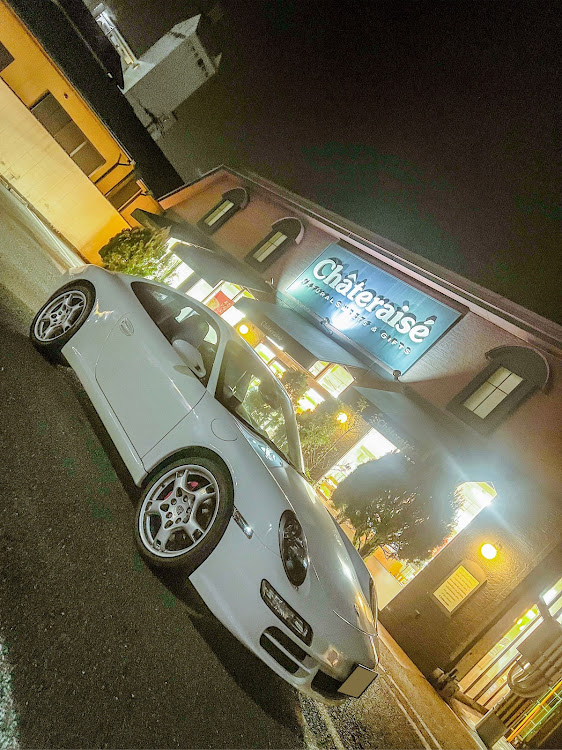 911 クーペの2023年もよろしくお願いします・成人式・シャトレーゼとコラボ・シャトレーゼのスイーツ🍰・PORSCHE 911 carrera Sに関するカスタム事例の投稿画像1枚目