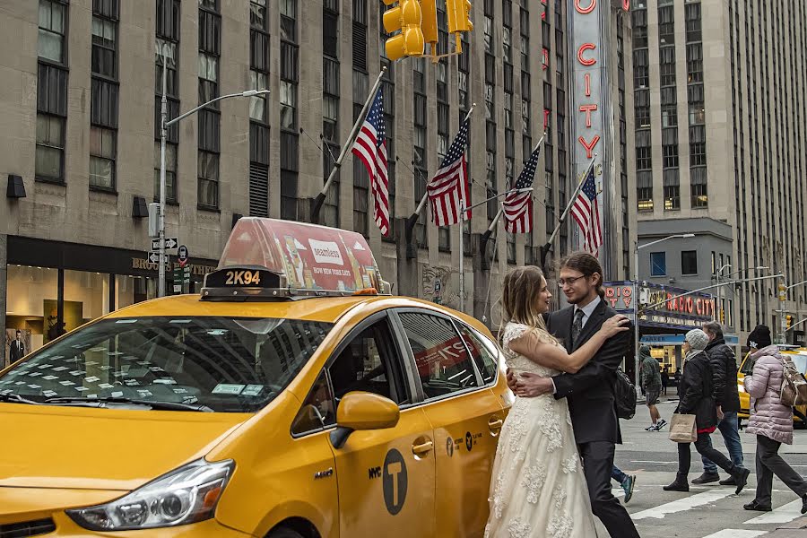 Fotografo di matrimoni Przemysław Miniatorski (kameralowe). Foto del 28 aprile 2021