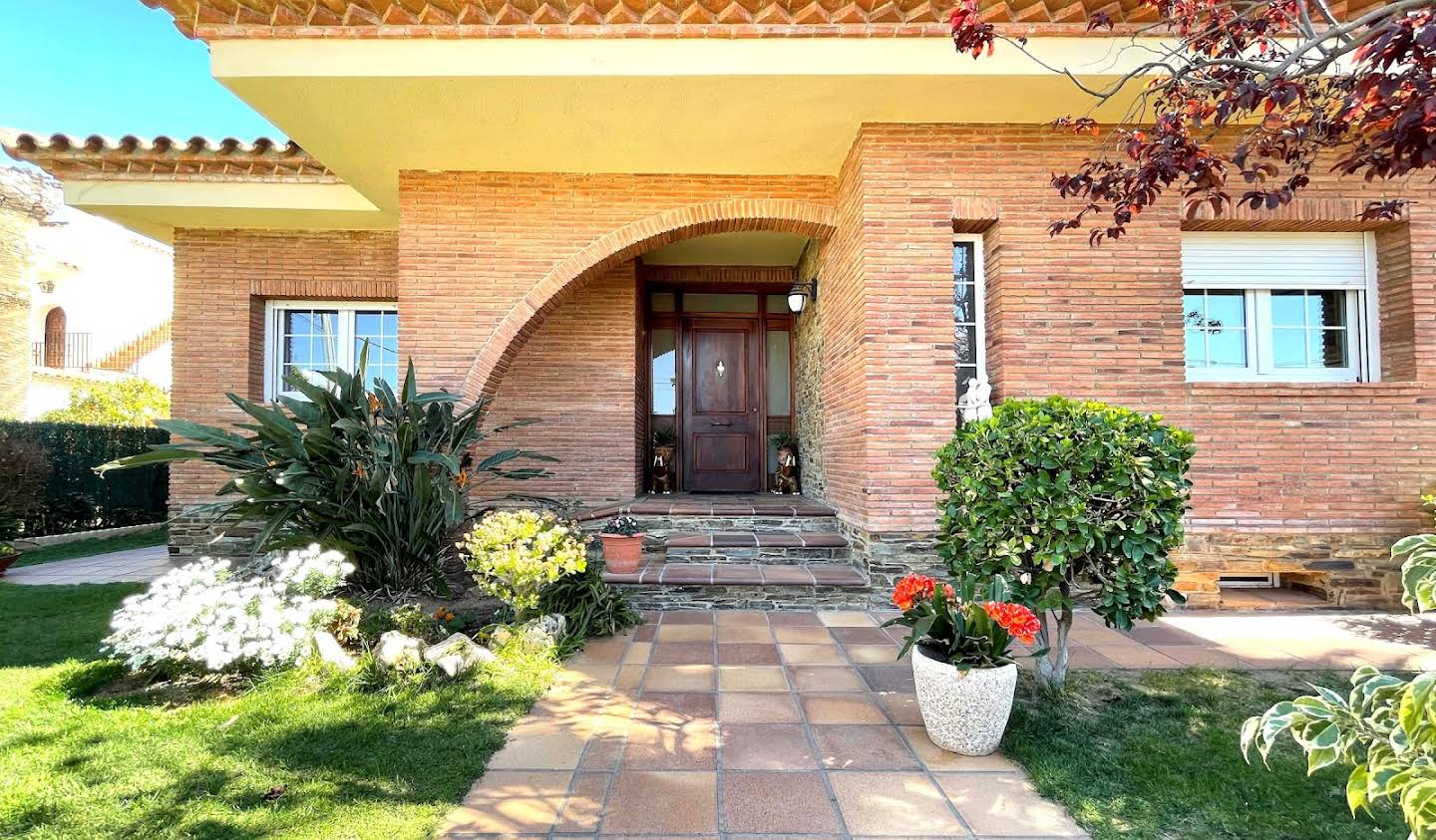 Maison avec piscine et jardin Cambrils