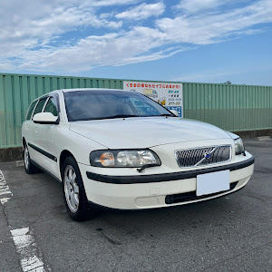 V70