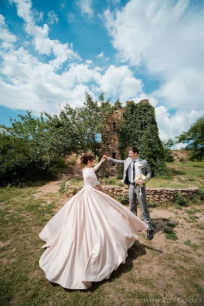 Wedding photographer Anastasiya Steshova (anastasiyaalexey). Photo of 28 July 2017