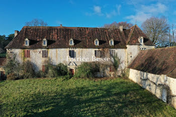 château à Perigueux (24)