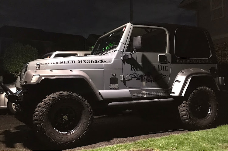 ラングラーのぽこちゃっちさんが投稿したカスタム事例の投稿画像1枚目