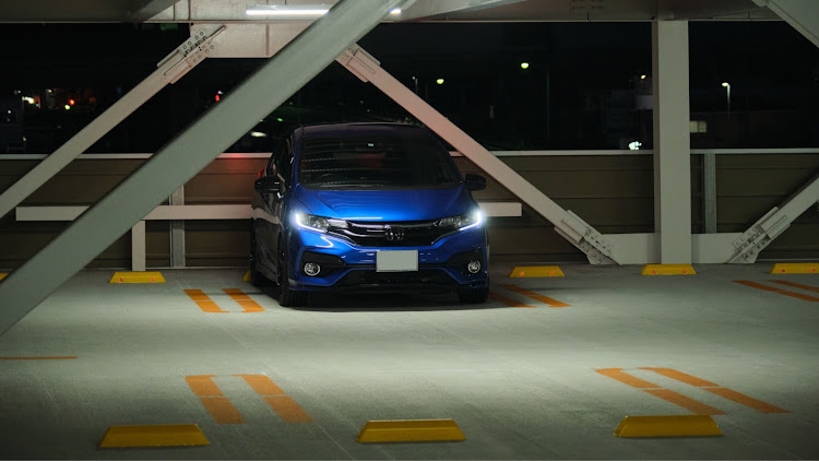 フィットの新潟・撮影・ドライブ・立体駐車場に関するカスタム事例の投稿画像6枚目